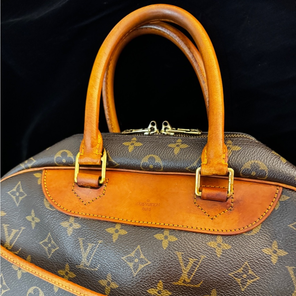 Louis Vuitton Monogram Deauville Handbag